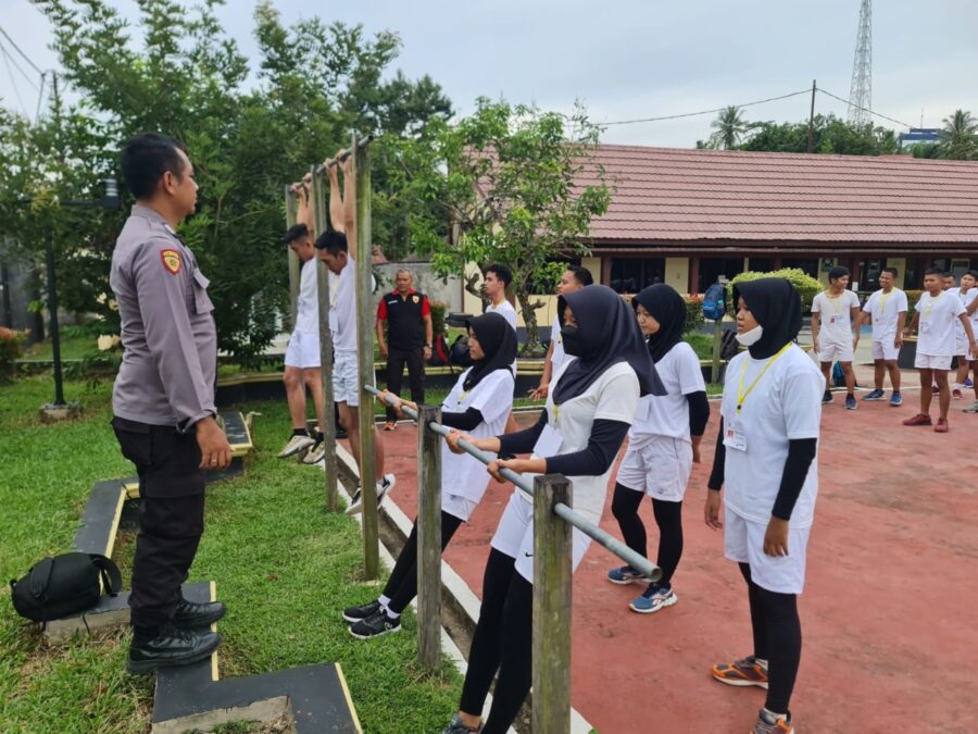 Pembinaan dan Pelatihan Penerimaan Calon Anggota Polri Polres Kutai Kartanegara