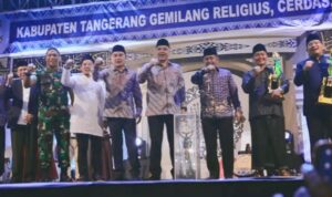6be68cdf-ba05-4ed7-b100-f614b14972ca Kecamatan Kosambi Meraih Juara Umum MTQ Ke-53 Tingkat Kabupaten Tangerang
